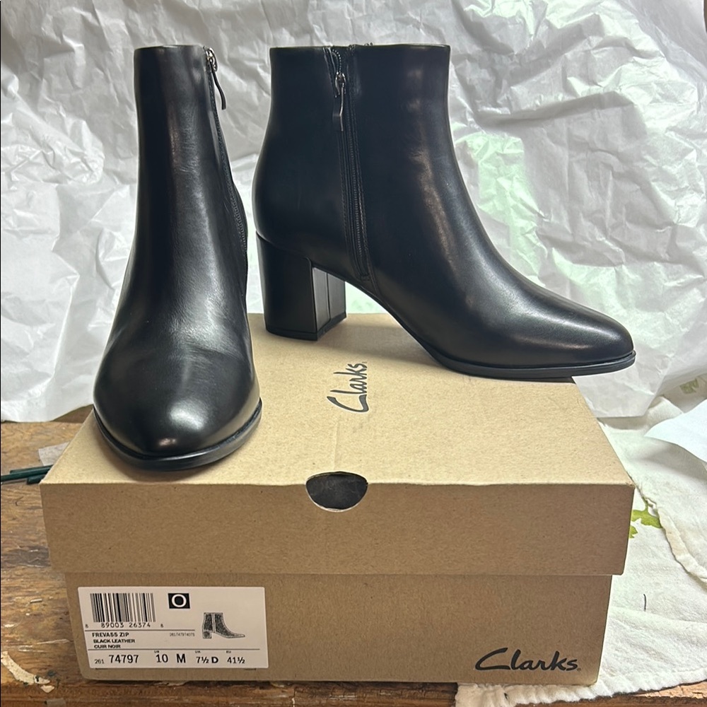 Clarks Women's Black Ankle Boots